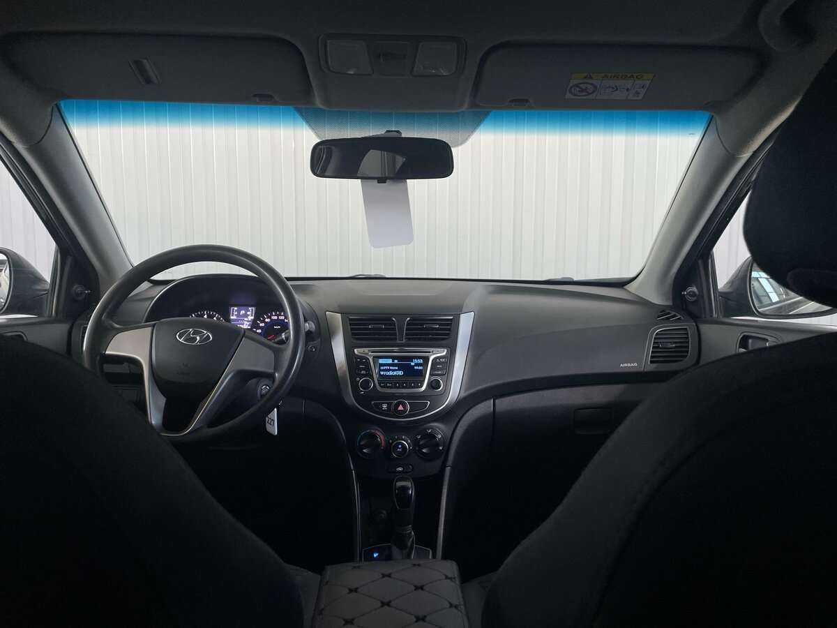 Купить Hyundai Solaris с пробегом. Фото: #8