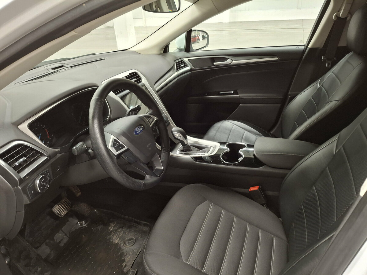 Купить Ford Mondeo с пробегом. Фото: #15