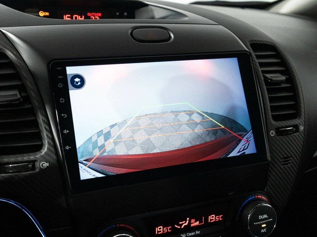 Купить Kia Cerato с пробегом. Фото: #15