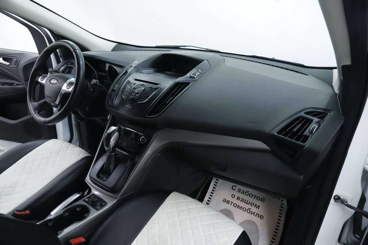 Купить Ford Kuga с пробегом. Фото: #14