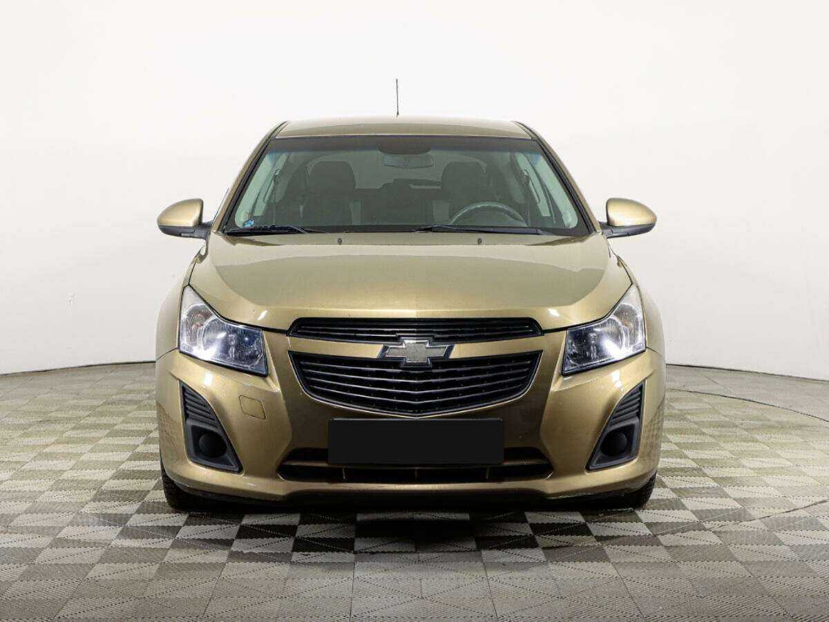 Купить Chevrolet Cruze с пробегом. Фото: #1