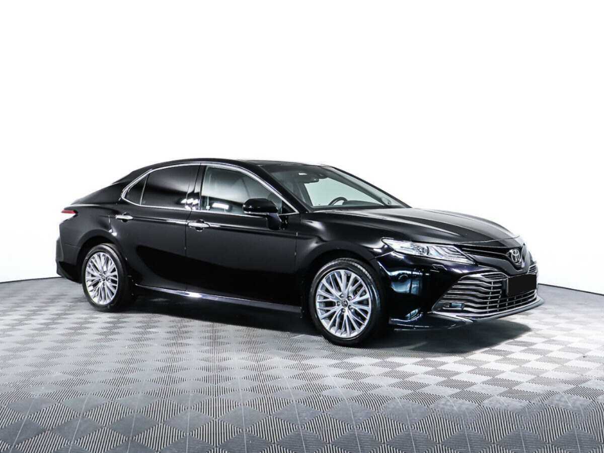 Купить Toyota Camry с пробегом. Фото: #2