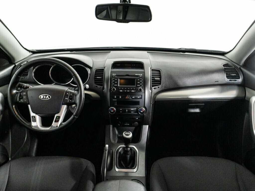 Купить Kia Sorento с пробегом. Фото: #12