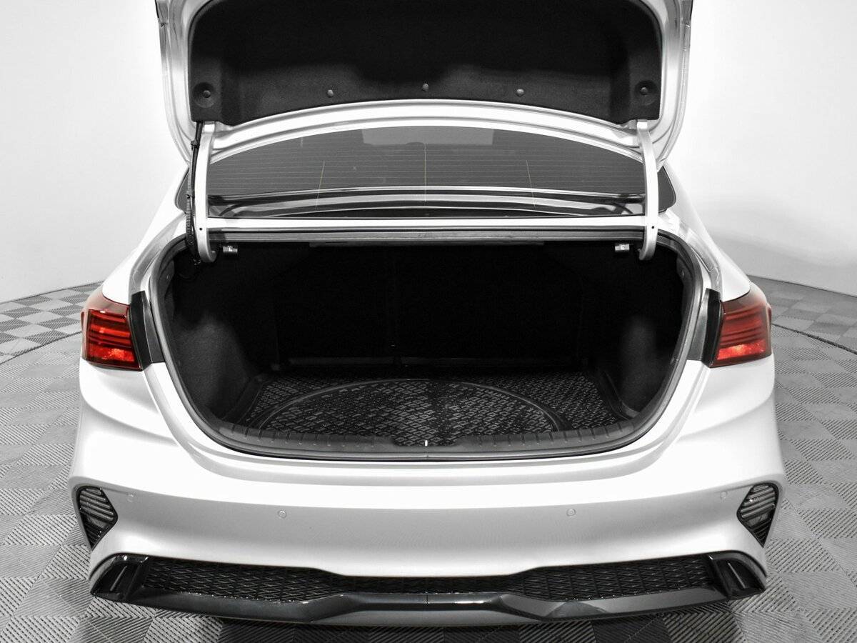 Купить Kia Cerato с пробегом. Фото: #17