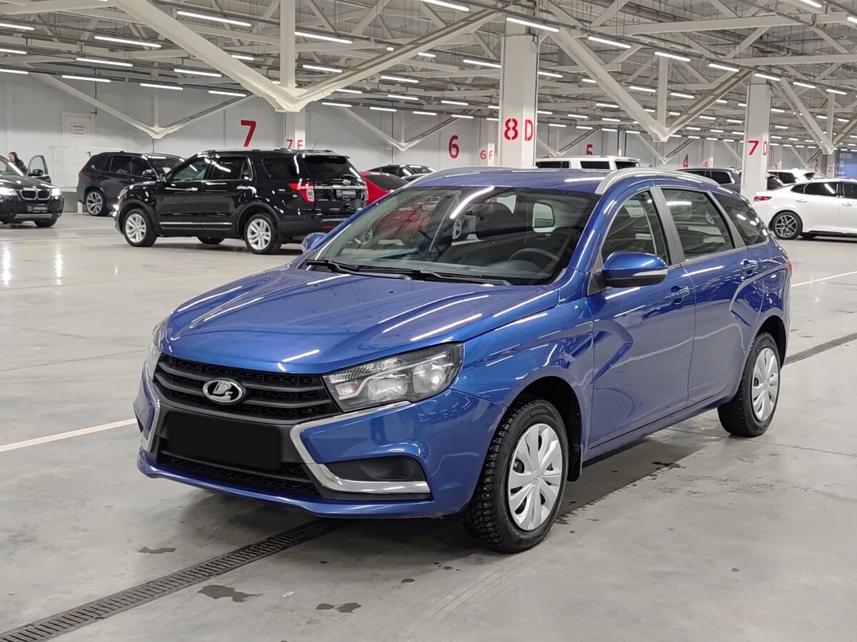 Купить Lada (ВАЗ) Vesta с пробегом. Посмотреть фото