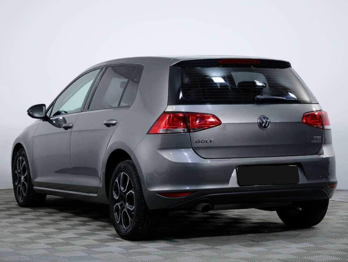 Купить Volkswagen Golf с пробегом. Фото: #5