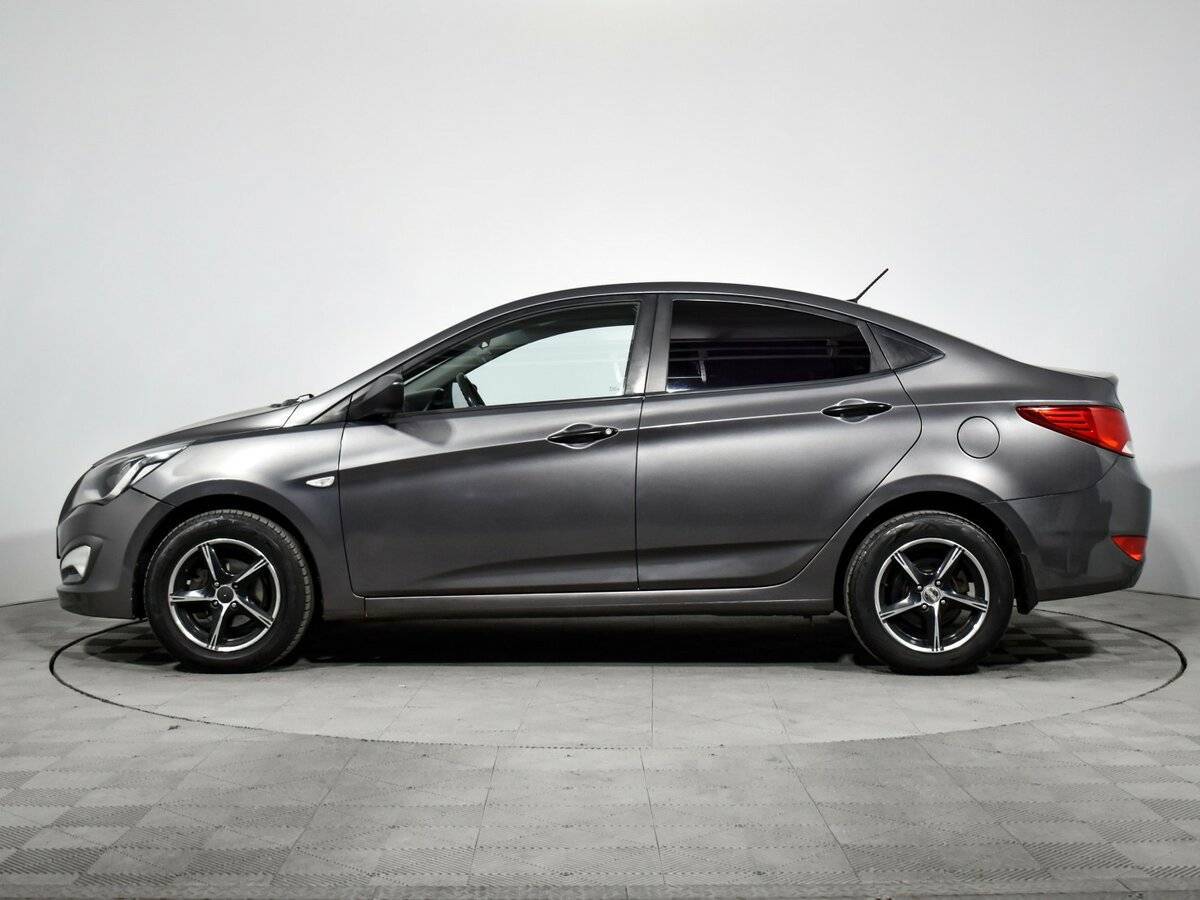 Купить Hyundai Solaris с пробегом. Фото: #7