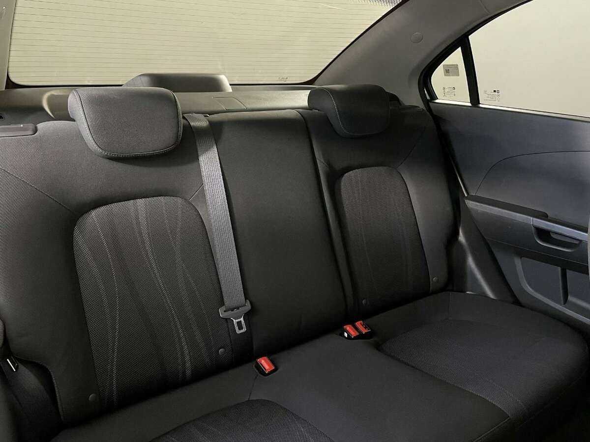 Купить Chevrolet Aveo с пробегом. Фото: #12
