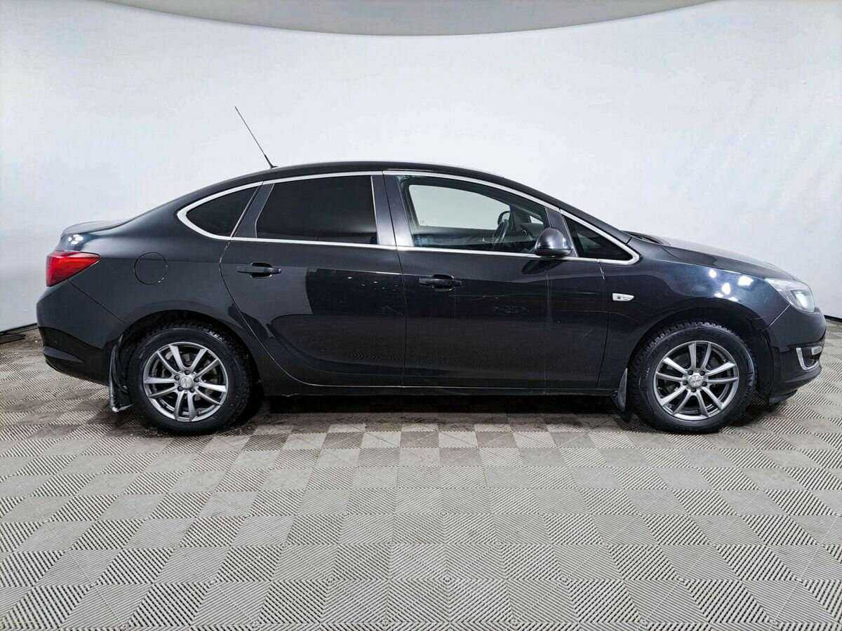 Купить Opel Astra с пробегом. Фото: #3