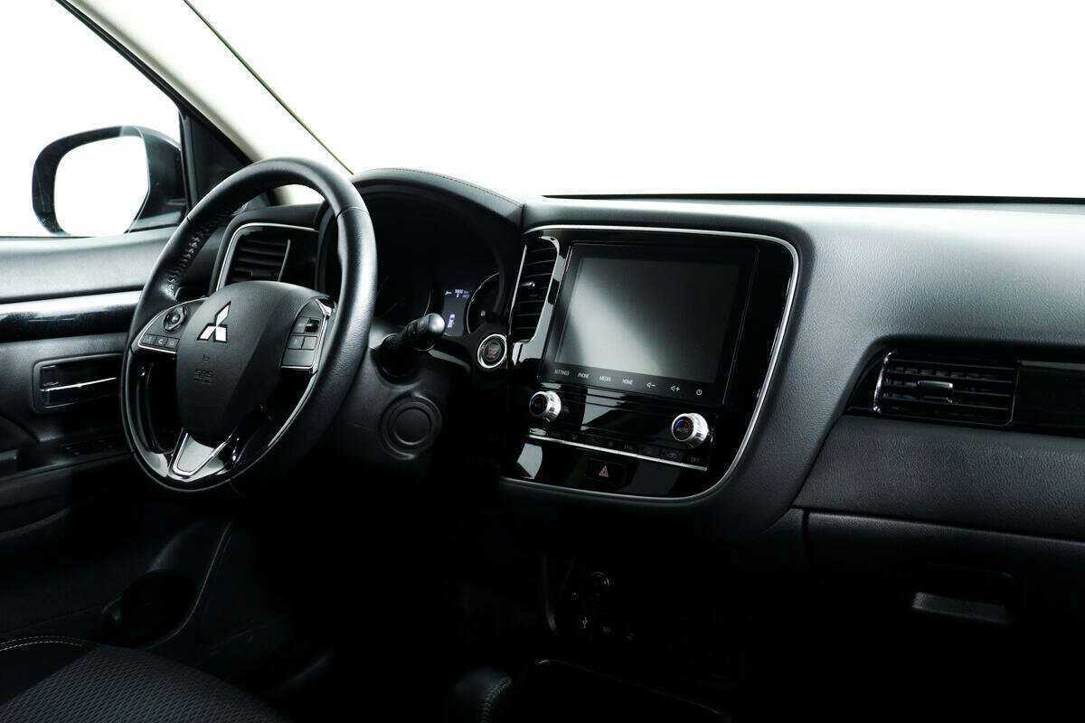 Купить Mitsubishi Outlander с пробегом. Фото: #8