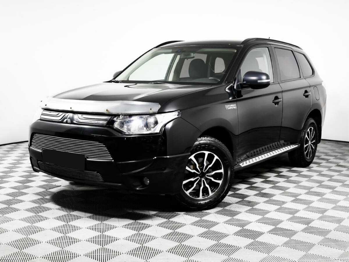 Купить Mitsubishi Outlander с пробегом. Посмотреть фото
