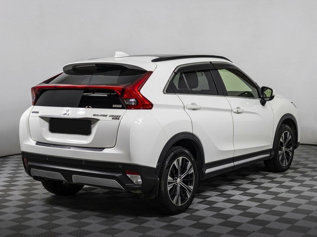 Купить Mitsubishi Eclipse Cross с пробегом. Фото: #3