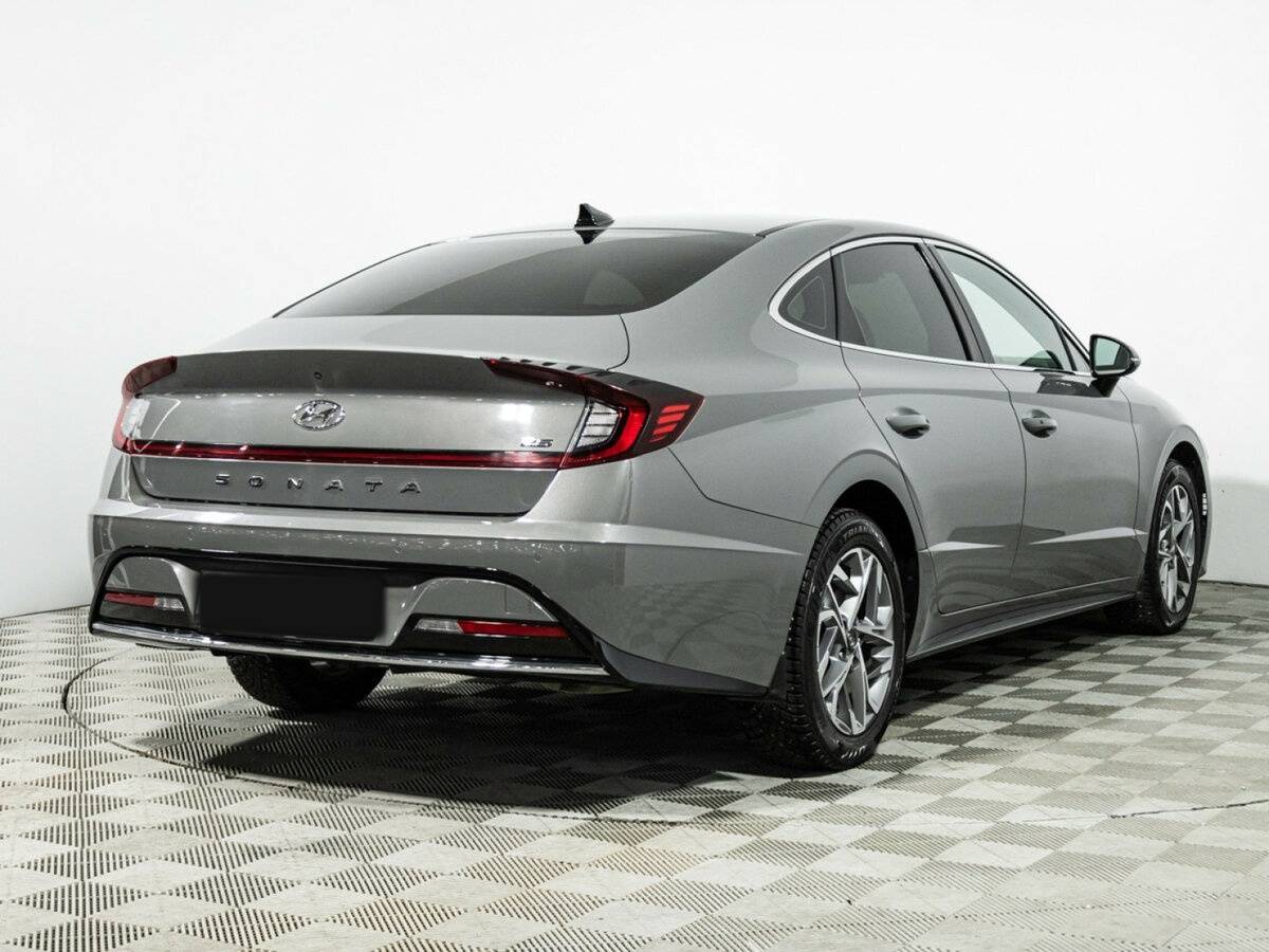 Купить Hyundai Sonata с пробегом. Фото: #3