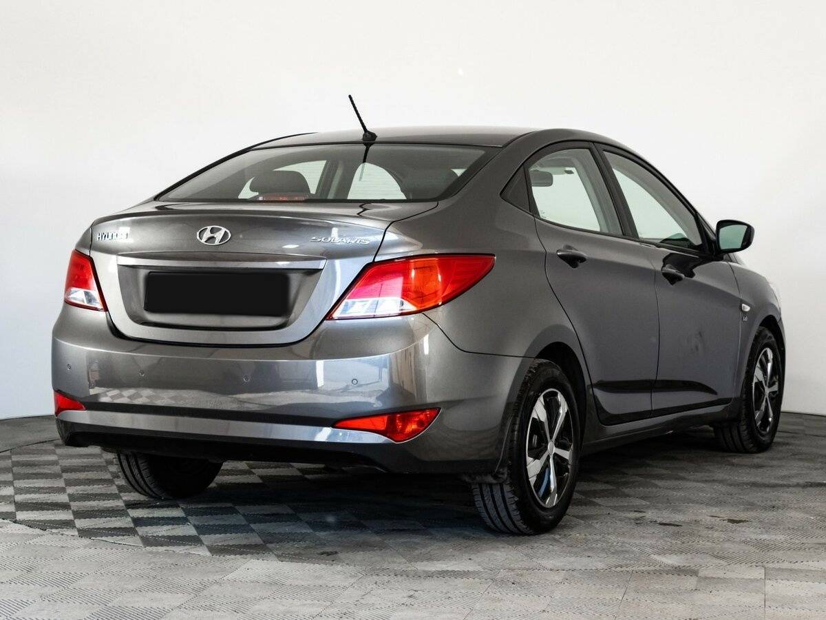 Купить Hyundai Solaris с пробегом. Фото: #3