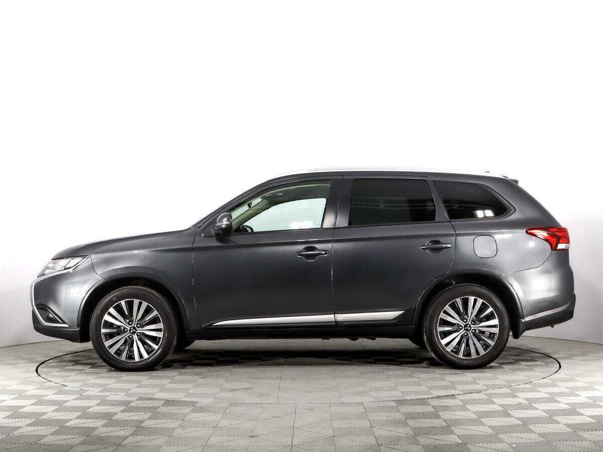 Купить Mitsubishi Outlander с пробегом. Фото: #3