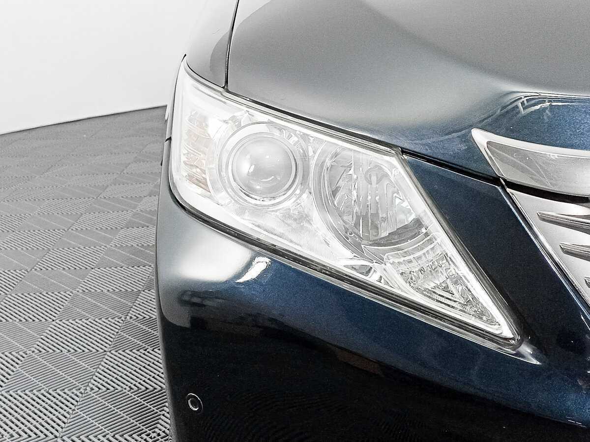 Купить Toyota Camry с пробегом. Фото: #14
