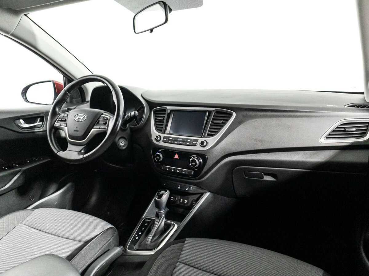 Купить Hyundai Solaris с пробегом. Фото: #8
