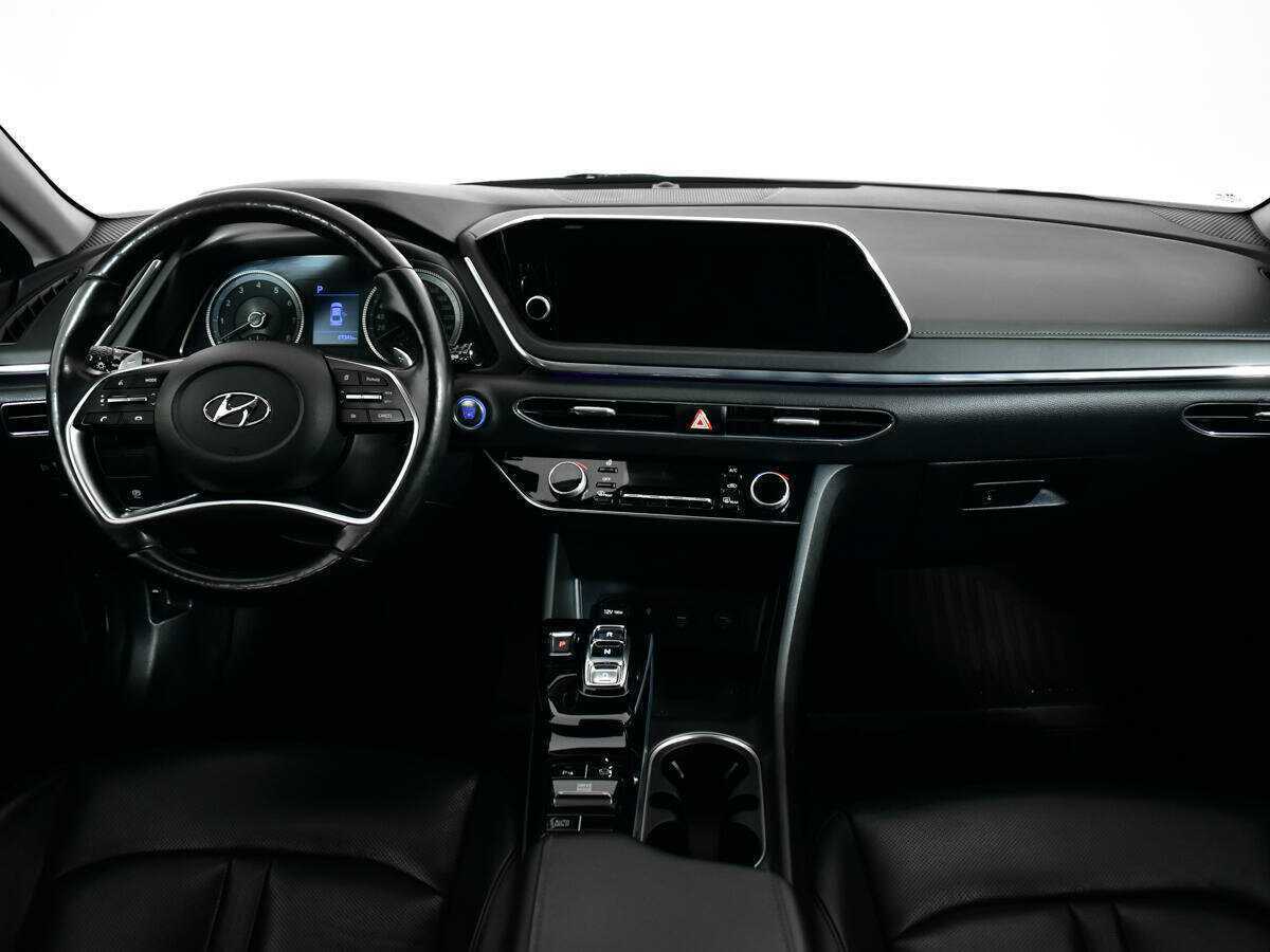 Купить Hyundai Sonata с пробегом. Фото: #9