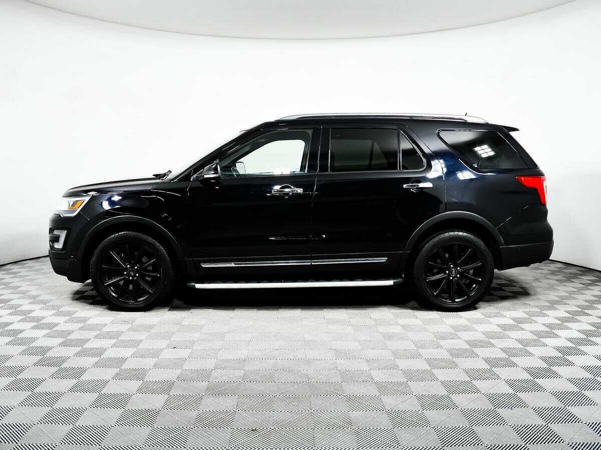 Купить Ford Explorer с пробегом. Фото: #7