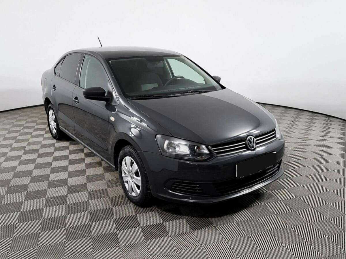 Купить Volkswagen Polo с пробегом. Фото: #2