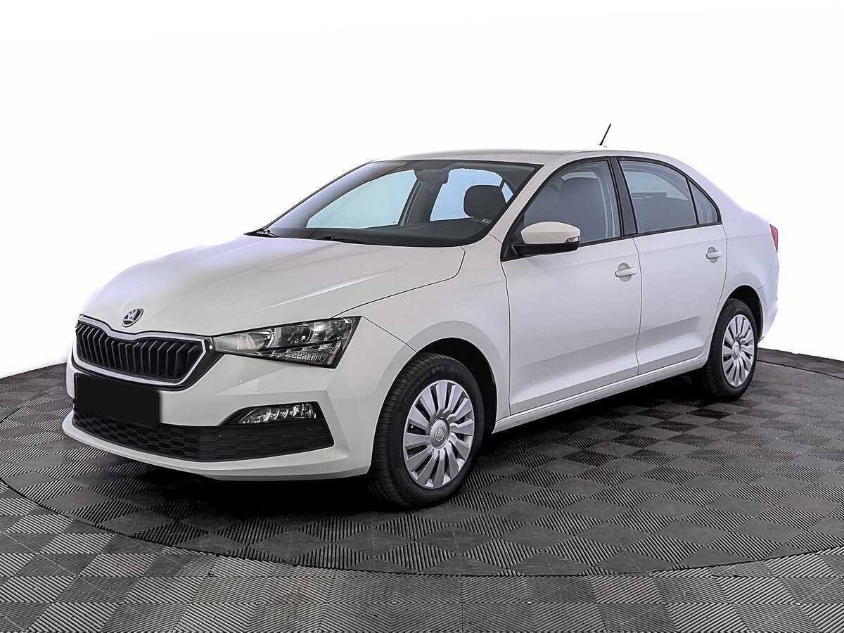 Купить Skoda Rapid с пробегом. Посмотреть фото