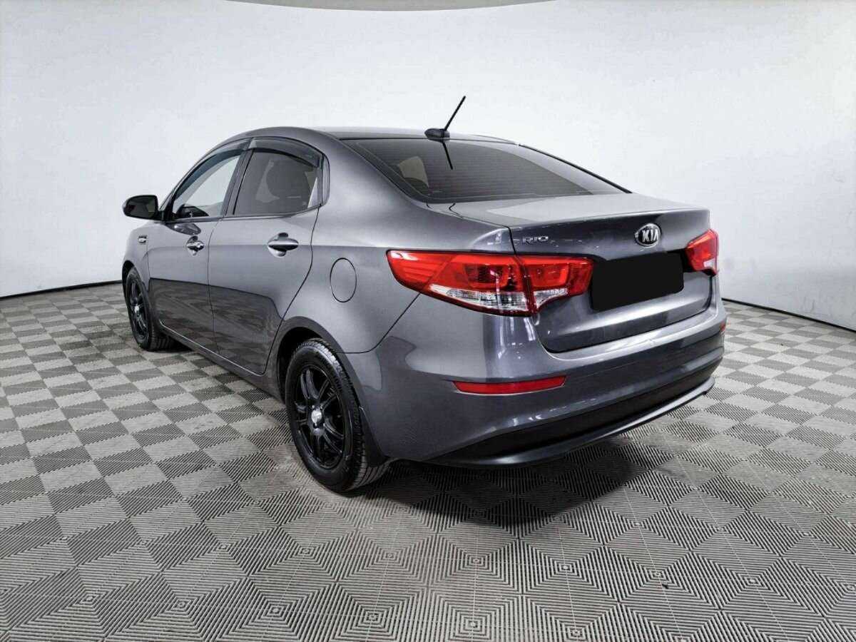 Купить Kia Rio с пробегом. Фото: #5
