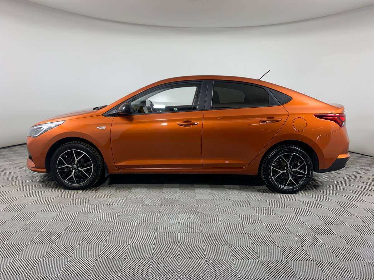 Купить Hyundai Solaris с пробегом. Фото: #7