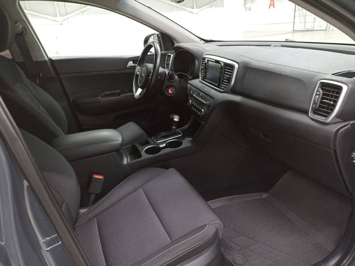 Купить Kia Sportage с пробегом. Фото: #10