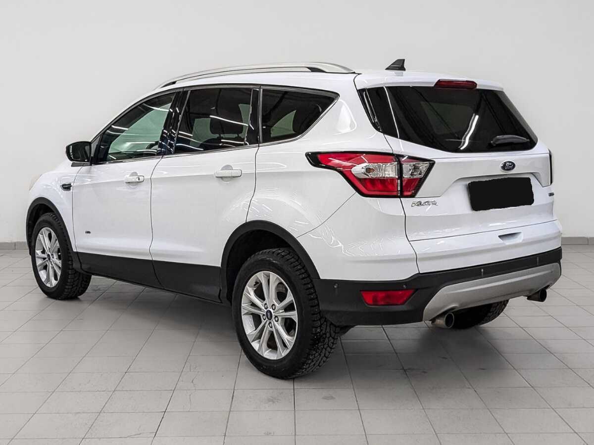 Купить Ford Kuga с пробегом. Фото: #6