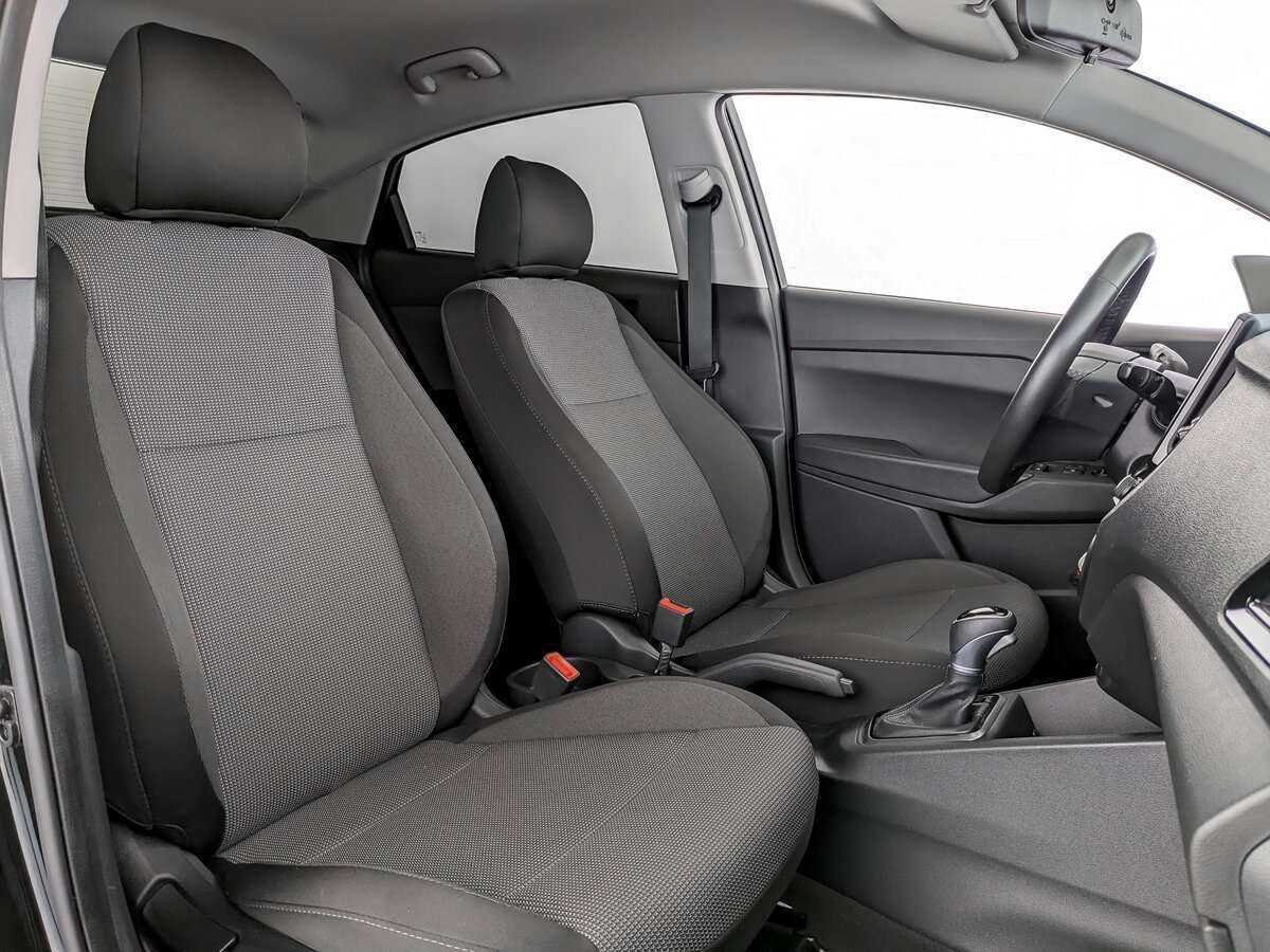 Купить Hyundai Solaris с пробегом. Фото: #18