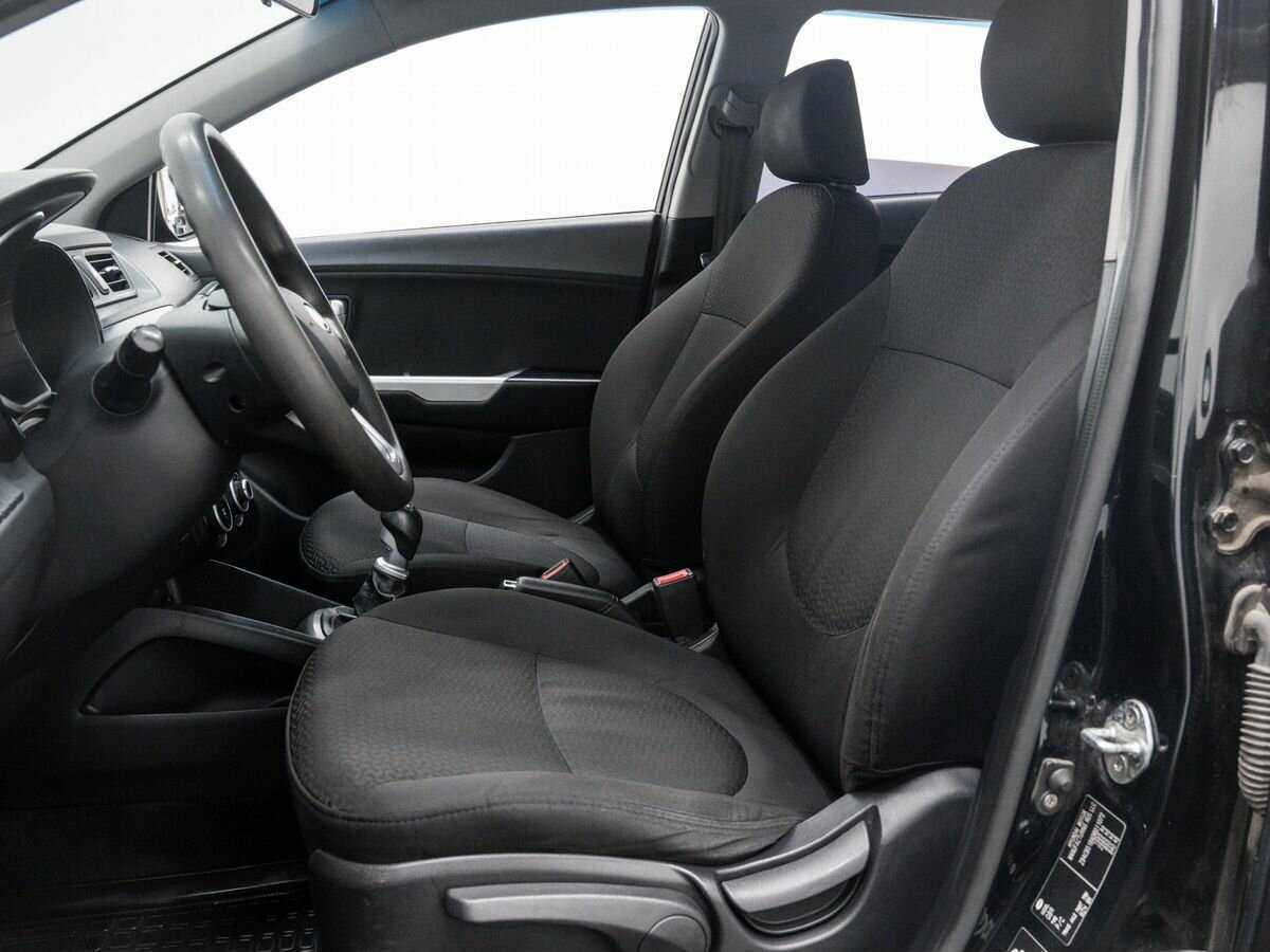 Купить Kia Rio с пробегом. Фото: #10