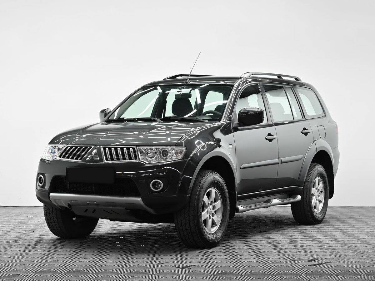 Купить Mitsubishi Pajero Sport с пробегом. Фото: #0