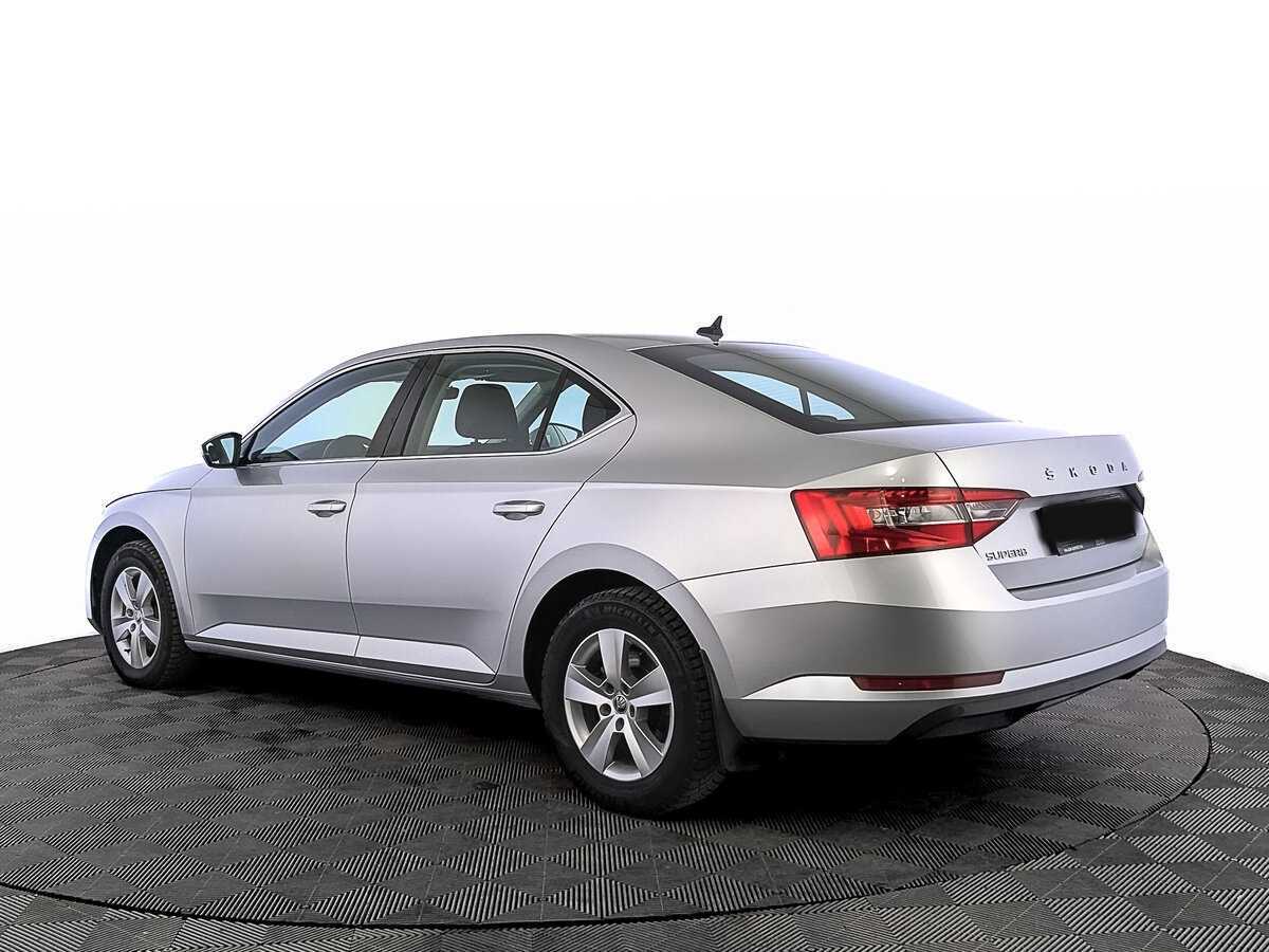 Купить Skoda Superb с пробегом. Фото: #6