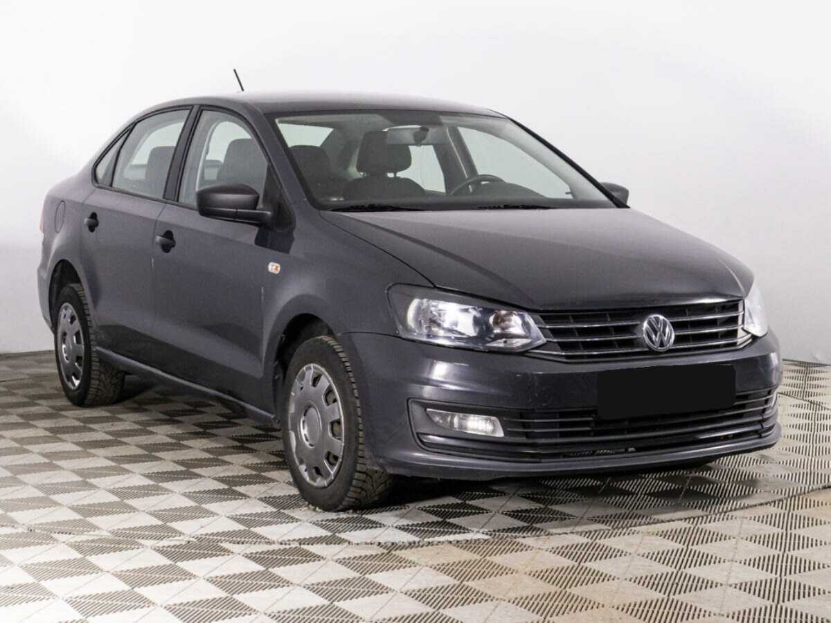 Купить Volkswagen Polo с пробегом. Фото: #2