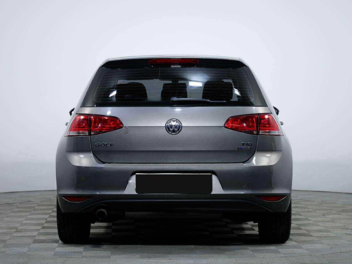 Купить Volkswagen Golf с пробегом. Фото: #4