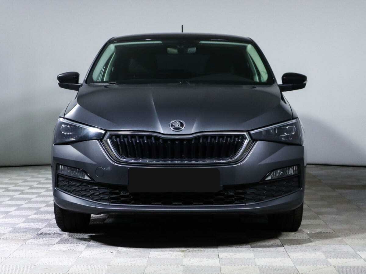 Купить Skoda Rapid с пробегом. Фото: #1