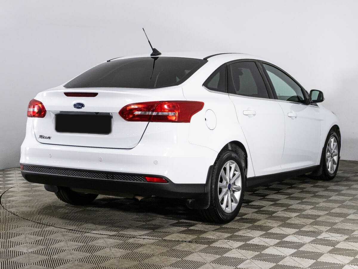 Купить Ford Focus с пробегом. Фото: #4