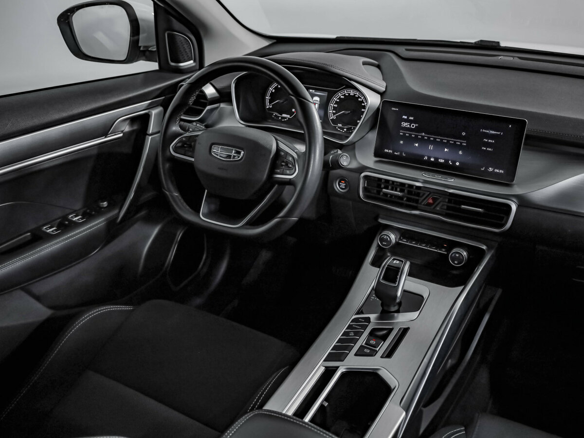 Купить Geely Coolray с пробегом. Фото: #7