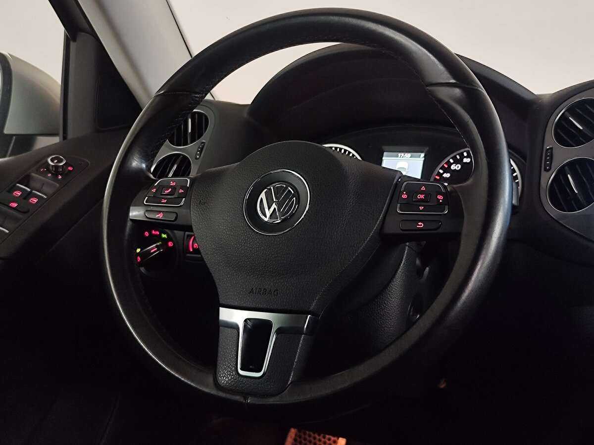 Купить Volkswagen Tiguan с пробегом. Фото: #5