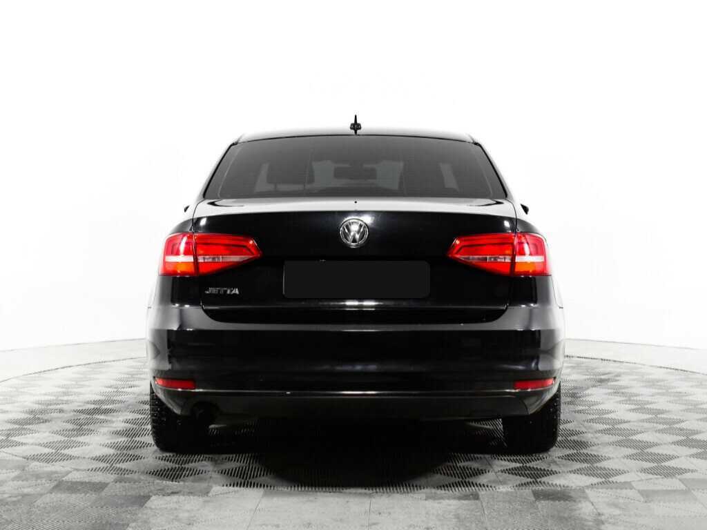 Купить Volkswagen Jetta с пробегом. Фото: #2
