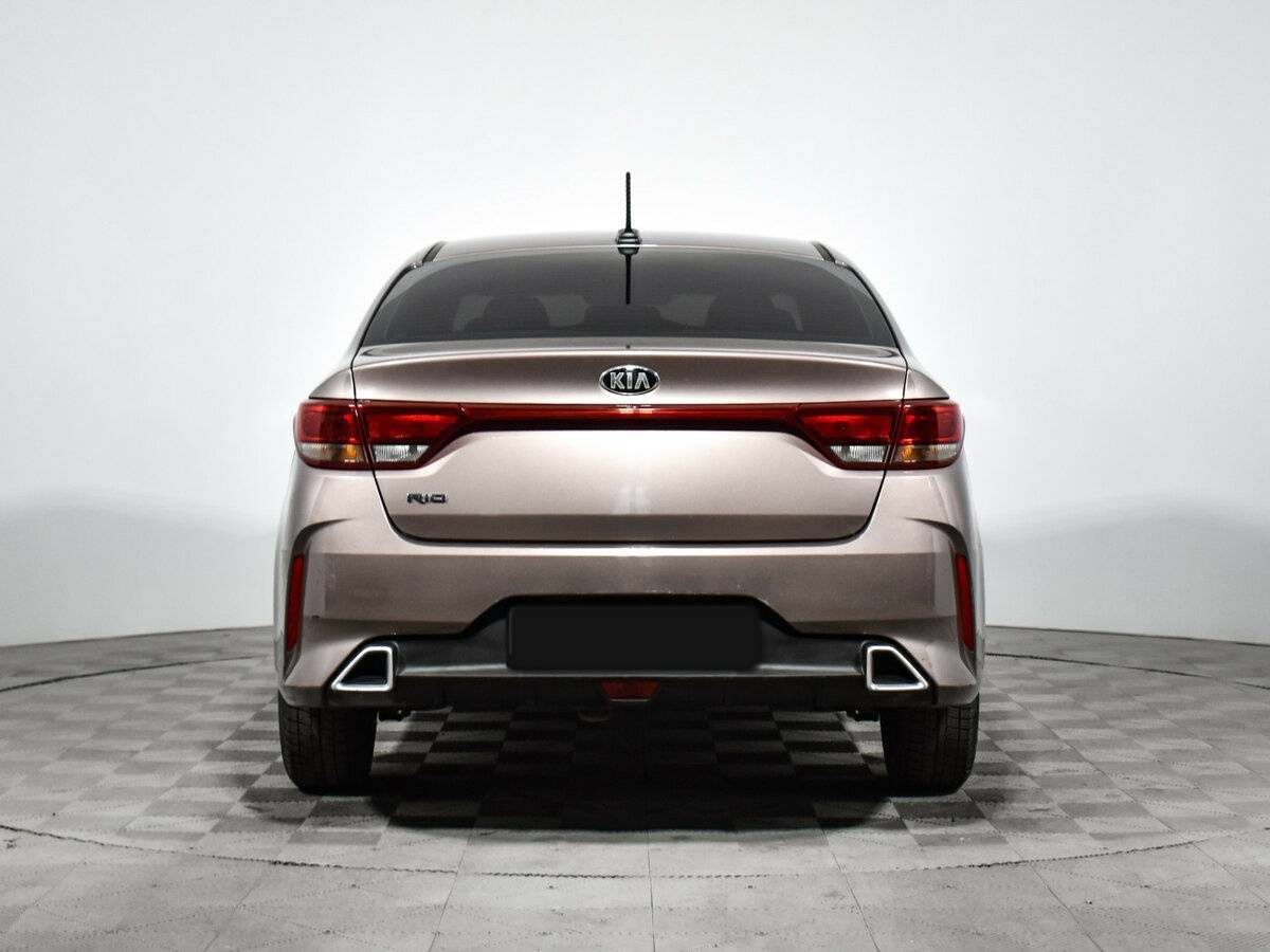 Купить Kia Rio с пробегом. Фото: #4