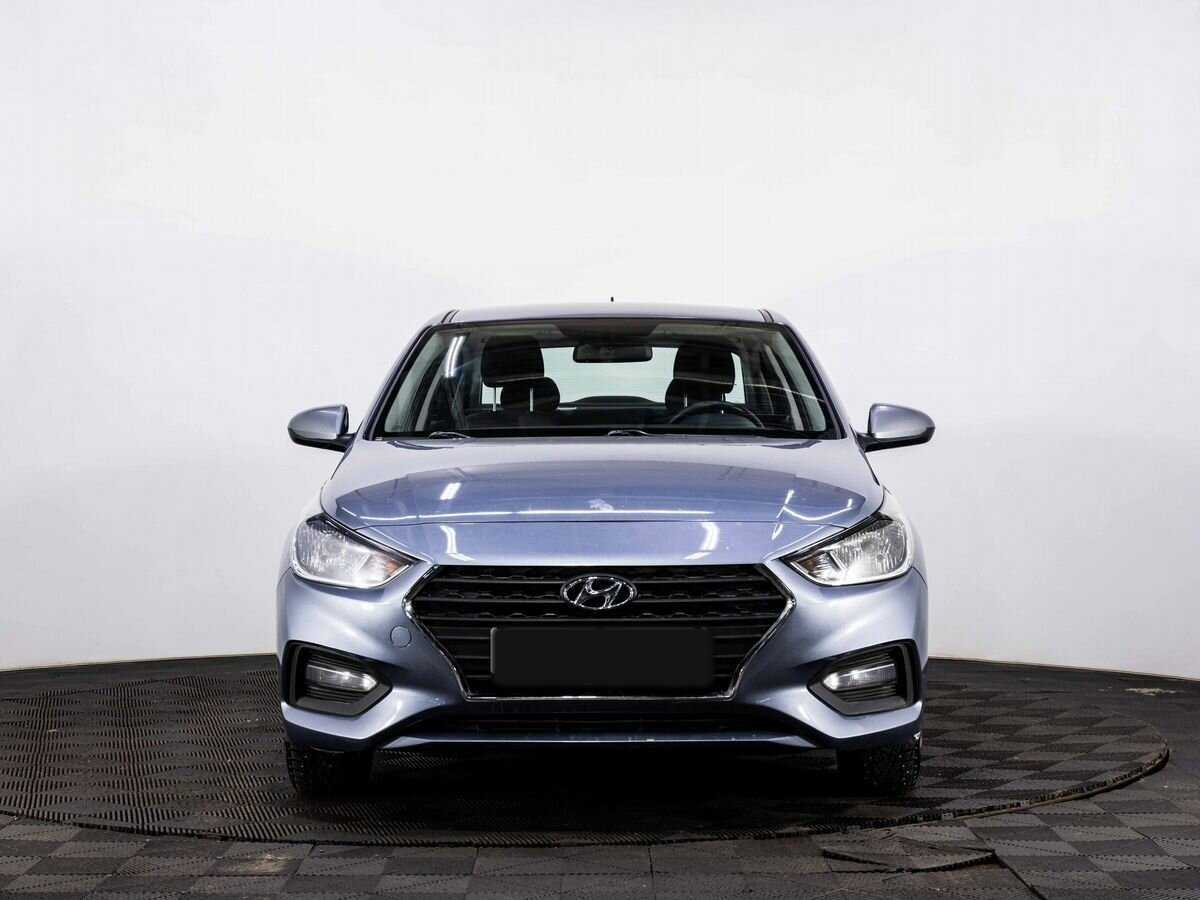 Купить Hyundai Solaris с пробегом. Фото: #1
