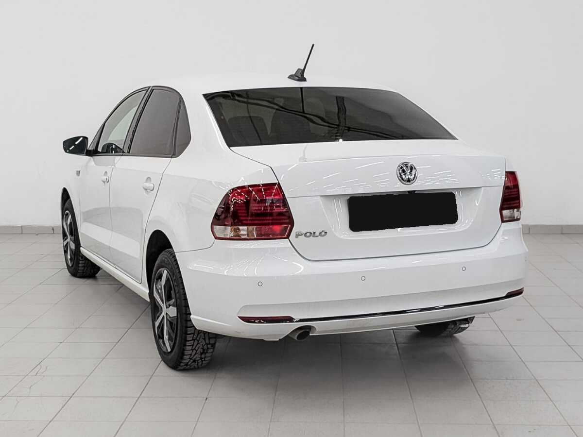 Купить Volkswagen Polo с пробегом. Фото: #6