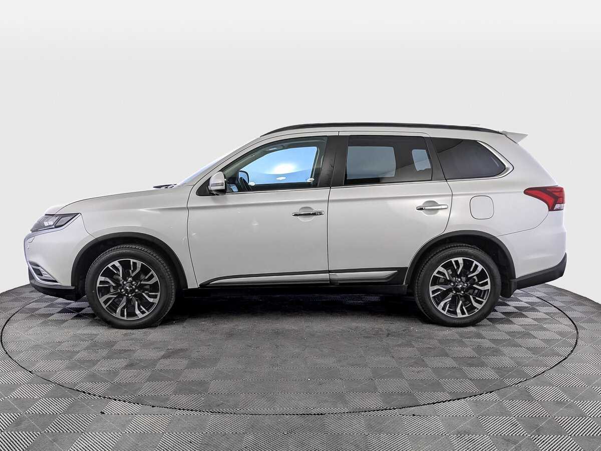 Купить Mitsubishi Outlander с пробегом. Фото: #7