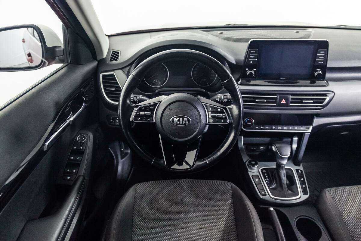 Купить Kia Seltos с пробегом. Фото: #14