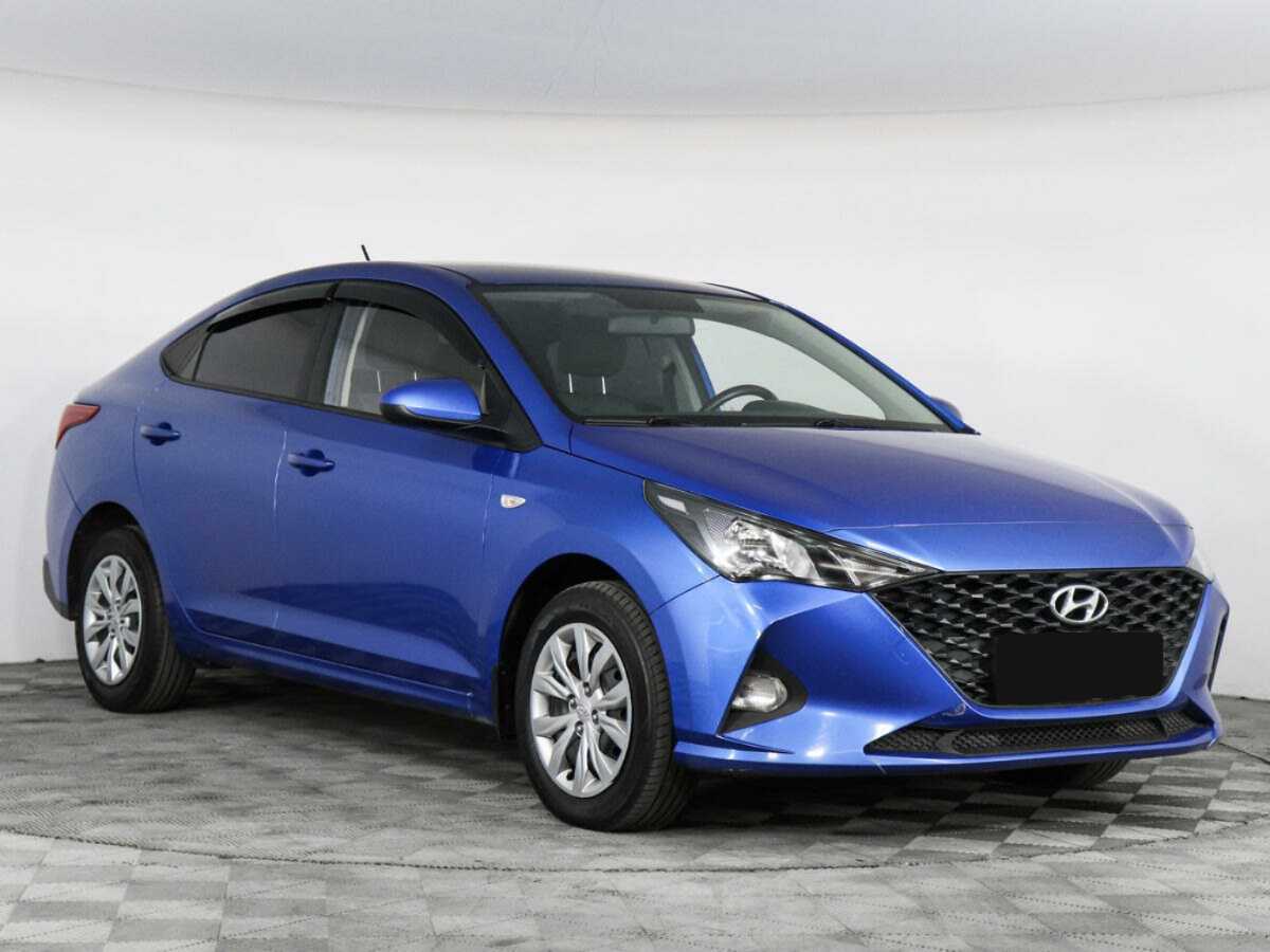 Купить Hyundai Solaris с пробегом. Фото: #2