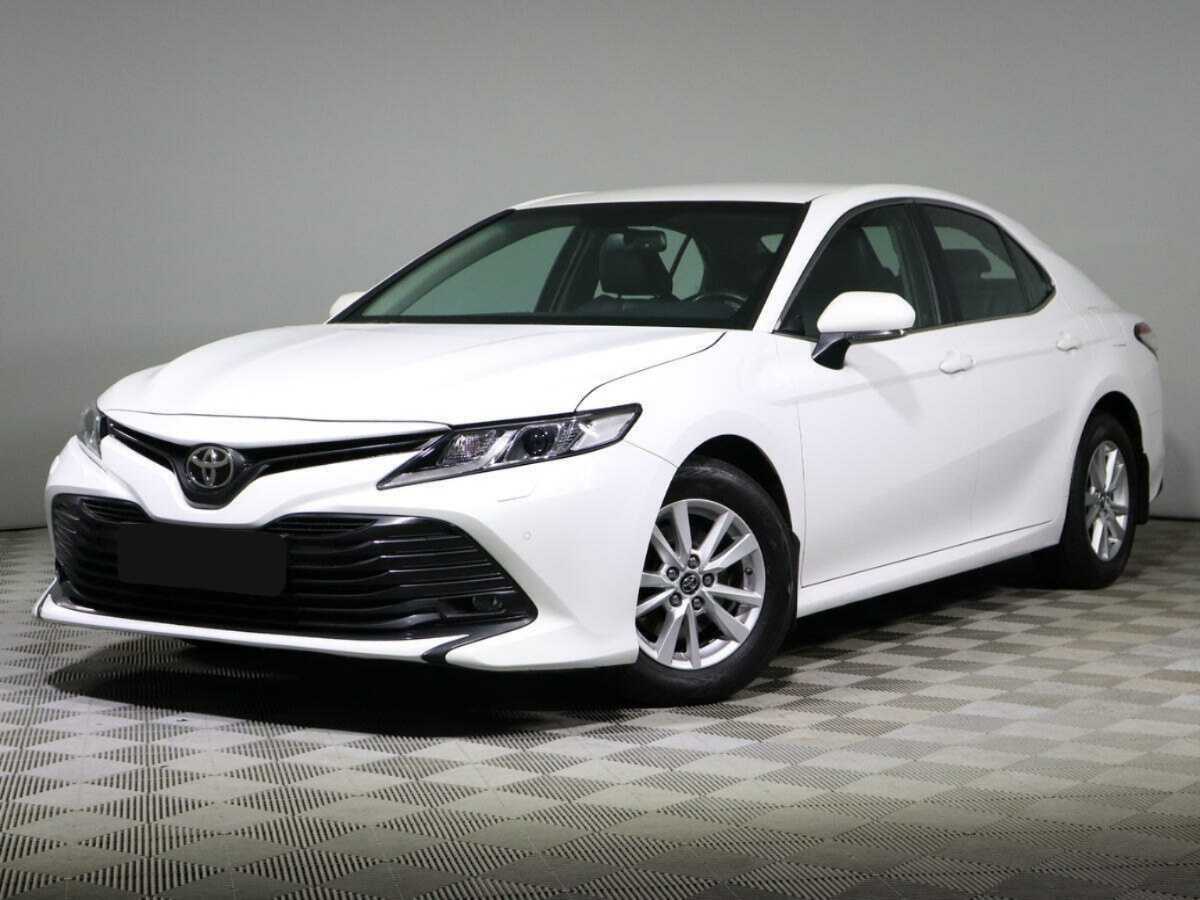 Купить Toyota Camry с пробегом. Посмотреть фото