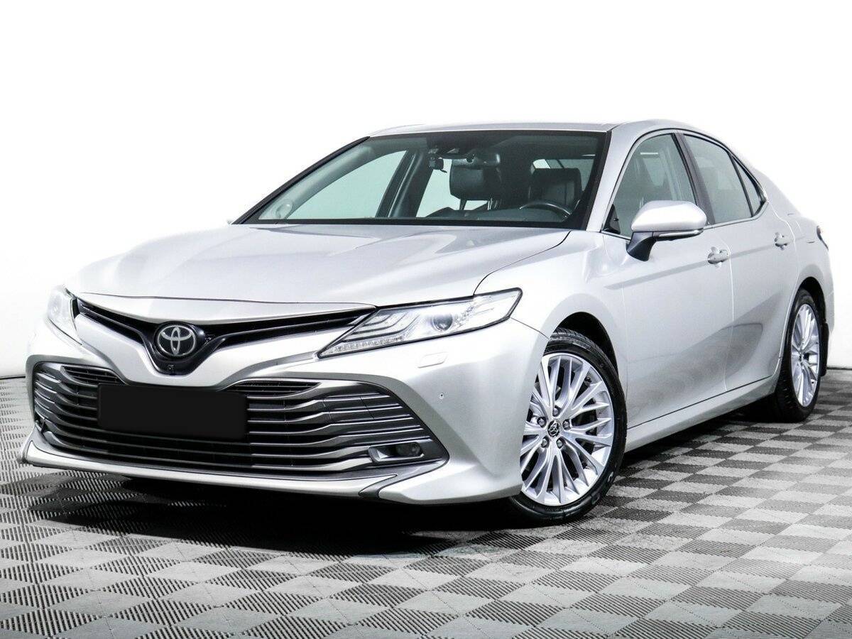 Купить Toyota Camry с пробегом. Посмотреть фото
