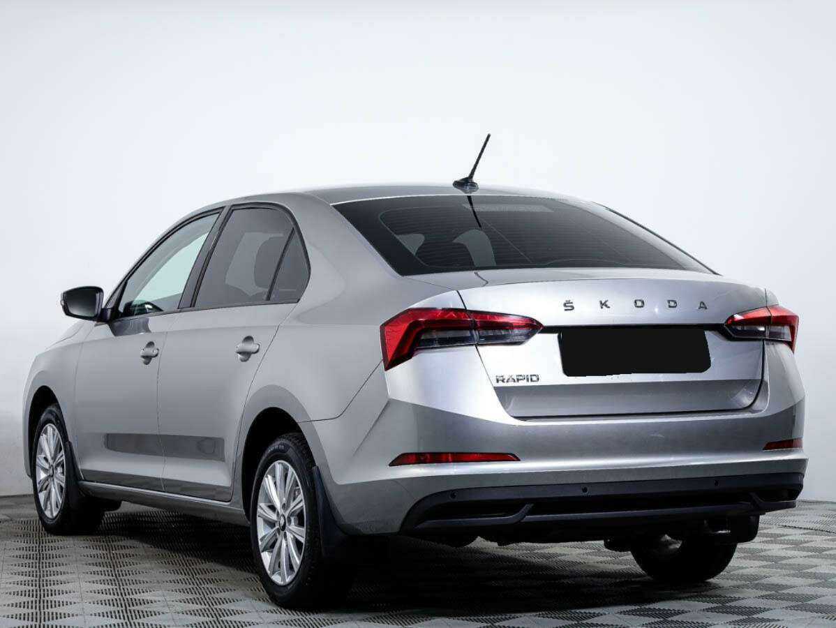 Купить Skoda Rapid с пробегом. Фото: #5