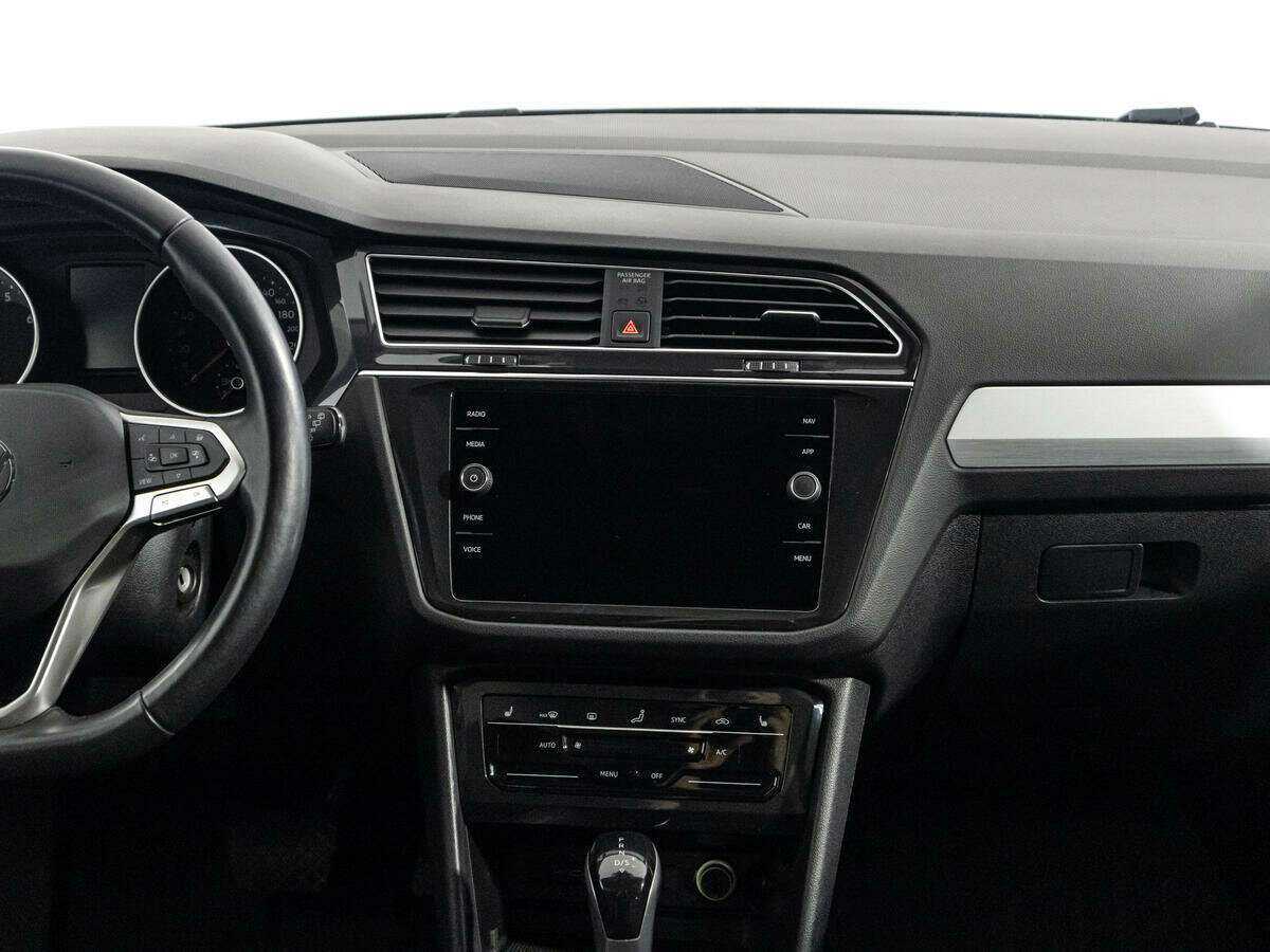 Купить Volkswagen Tiguan с пробегом. Фото: #13